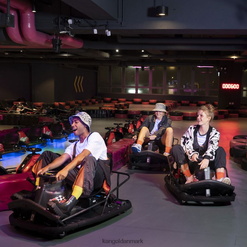 Kangol Tøj - Kangol unisex sort ud af denne verden jakke tøj 84N2081202